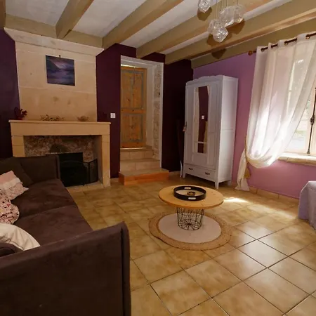 Apartment Le Logis Des Juliats